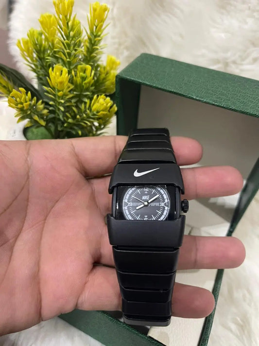 Nike Triax Sports Watch – Analog & Digital Iconic Design